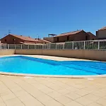 Pavillon T2 Mezzanine Climatisé, Piscine, Wifi, Proche Lagune Et Plage, Parking, Non-fumeur - Fr-1-409-237 Gruissan