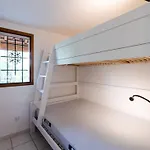 Pavillon T2 Mezzanine Climatisé, Piscine, Wifi, Proche Lagune Et Plage, Parking, Non-fumeur - Fr-1-409-237 * Gruissan