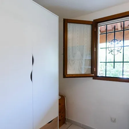 וילה Pavillon T2 Mezzanine Climatise, Piscine, Wifi, Proche Lagune Et Plage, Parking, Non-fumeur