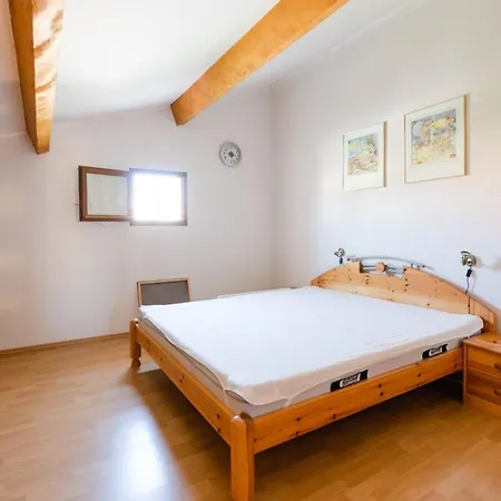 Pavillon T2 Mezzanine Climatise, Piscine, Wifi, Proche Lagune Et Plage, Parking, Non-fumeur